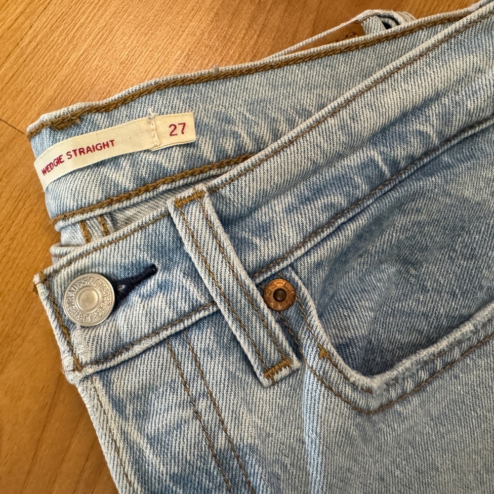 Levi’s Wedgie Straight Size 27 - Picture 3 of 12